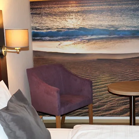 Zum Brunnen Отель