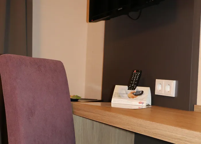 Отель Zum Brunnen 2*