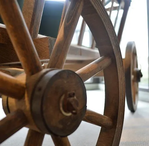 Zum Brunnen Штайнбах-ам-Таунус