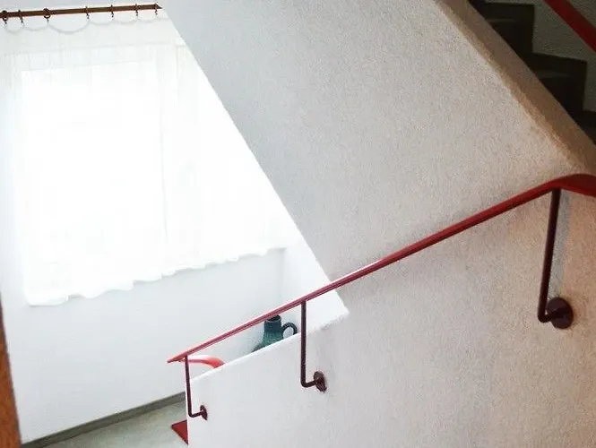 Zum Brunnen Отель