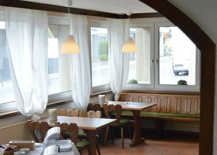 Отель Zum Brunnen