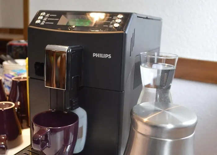 Zum Brunnen Отель 2*